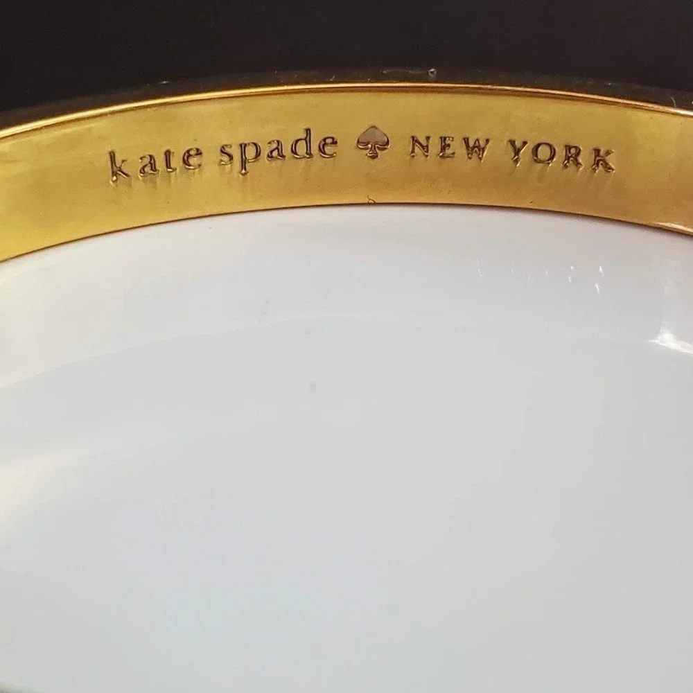 Kate Spade New York Tickled Pink Enamel Bangle Hinge Bracelet Gold Tone 6.5" - Picture 8 of 9